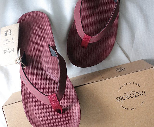Indosole Women’s Flip Flops - Burgundy