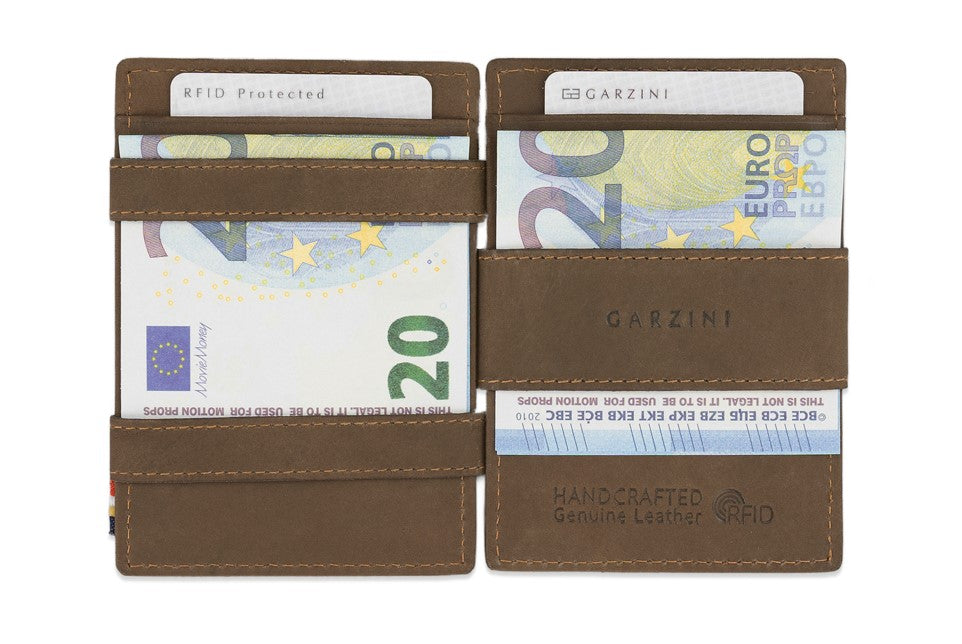 Essenziale Magic Wallet Airtag - Java Brown