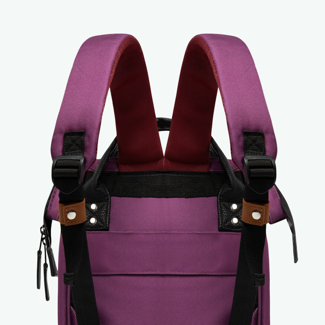 SINGAPORE SMALL BACKPACK