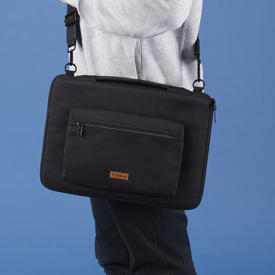 15" FINANCIAL DISTRICT LAPTOP SLEEVE