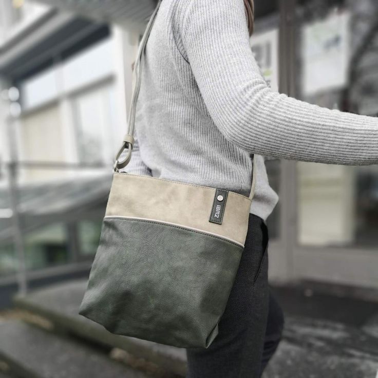 ZWEI Jana J10 Shoulder Bag - Wood