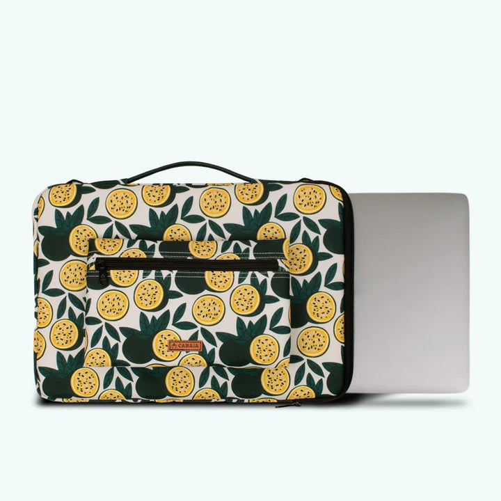 15" LAURA STREET LAPTOP SLEEVE