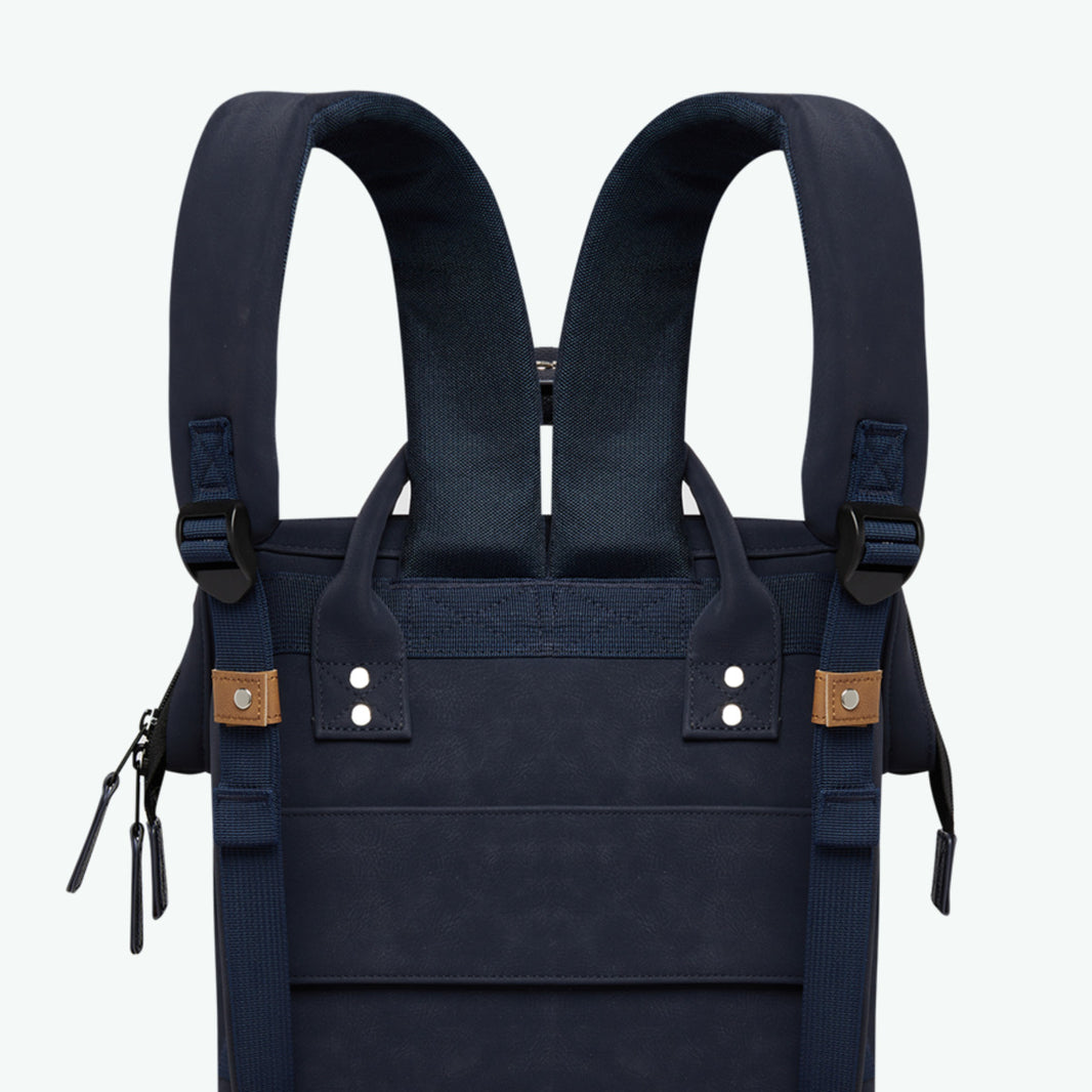 ZURICH MEDIUM BACKPACK